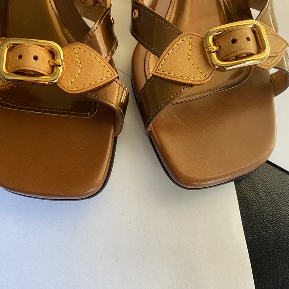 Louis Vuitton - Brown Leather Slingback Heels - Picture 2 of 10